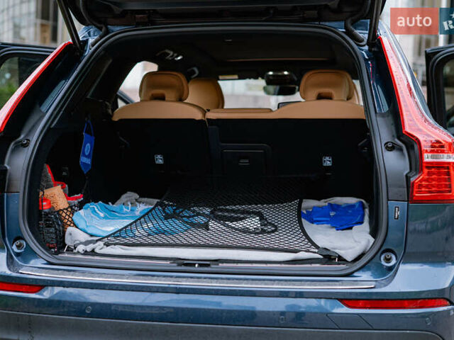 Синий Вольво ХС60, объемом двигателя 1.97 л и пробегом 64 тыс. км за 39000 $, фото 12 на Automoto.ua