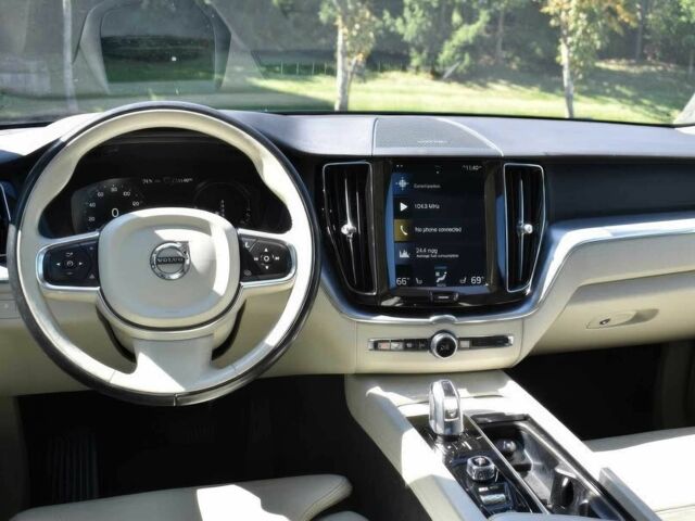 Синій Вольво ХС60, об'ємом двигуна 2 л та пробігом 39 тис. км за 9200 $, фото 7 на Automoto.ua