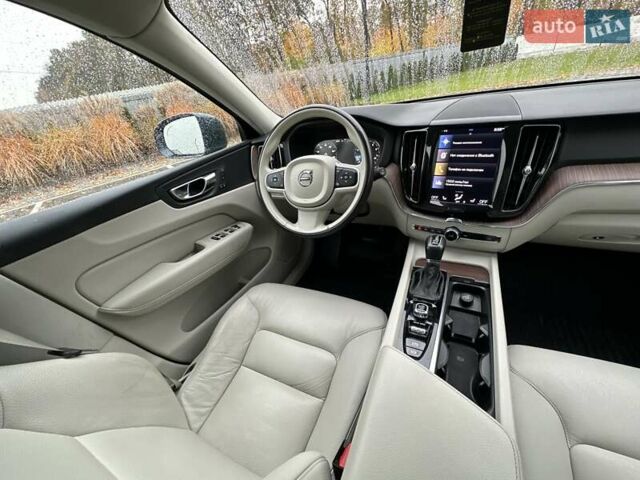 Синій Вольво ХС60, об'ємом двигуна 2 л та пробігом 192 тис. км за 28000 $, фото 19 на Automoto.ua
