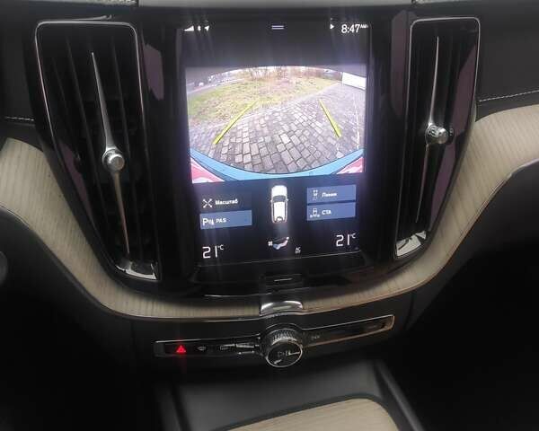 Синий Вольво ХС60, объемом двигателя 1.97 л и пробегом 77 тыс. км за 31900 $, фото 60 на Automoto.ua