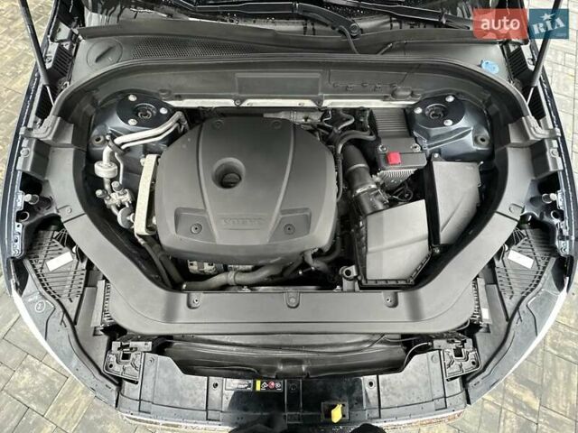 Синій Вольво ХС60, об'ємом двигуна 2 л та пробігом 192 тис. км за 28000 $, фото 34 на Automoto.ua