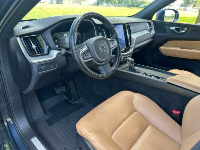 Синий Вольво ХС60, объемом двигателя 2 л и пробегом 38 тыс. км за 10800 $, фото 11 на Automoto.ua