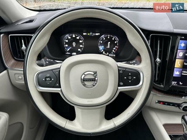 Синій Вольво ХС60, об'ємом двигуна 2 л та пробігом 192 тис. км за 28000 $, фото 20 на Automoto.ua