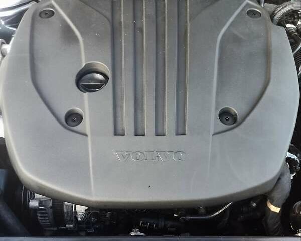 Синий Вольво ХС60, объемом двигателя 1.97 л и пробегом 52 тыс. км за 39900 $, фото 54 на Automoto.ua