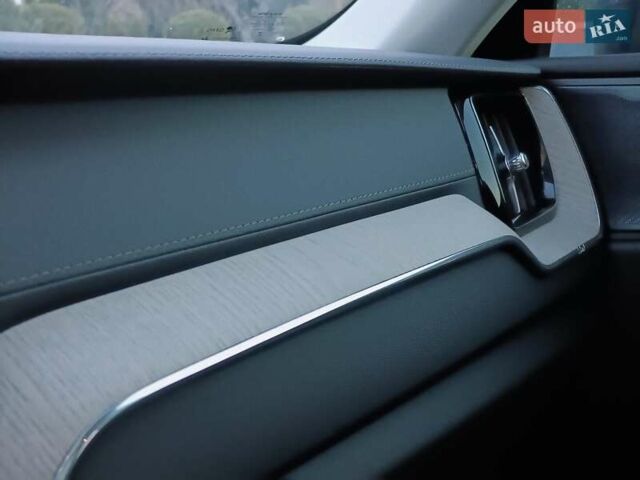 Синий Вольво ХС60, объемом двигателя 1.97 л и пробегом 52 тыс. км за 39900 $, фото 23 на Automoto.ua