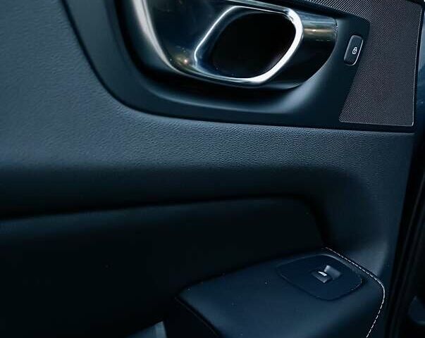 Синий Вольво ХС60, объемом двигателя 1.97 л и пробегом 52 тыс. км за 39900 $, фото 49 на Automoto.ua