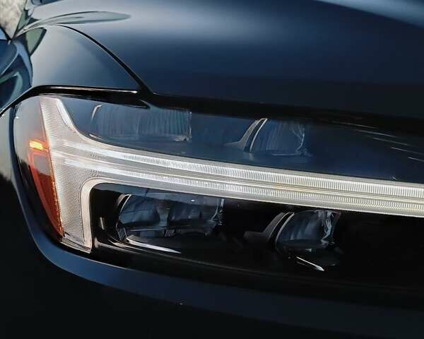 Синий Вольво ХС60, объемом двигателя 1.97 л и пробегом 52 тыс. км за 39900 $, фото 10 на Automoto.ua