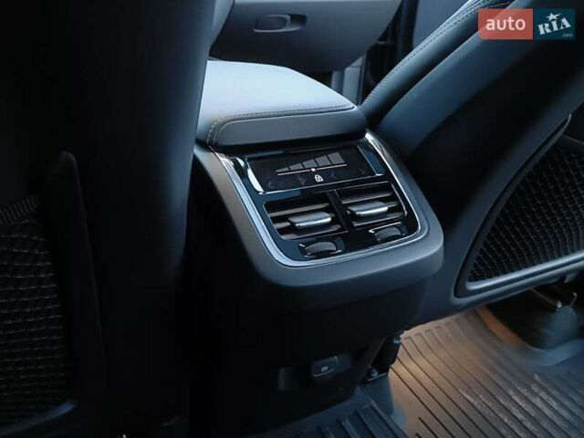 Синий Вольво ХС60, объемом двигателя 1.97 л и пробегом 52 тыс. км за 39900 $, фото 39 на Automoto.ua