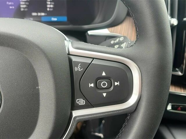 Синій Вольво ХС60, об'ємом двигуна 2 л та пробігом 26 тис. км за 19000 $, фото 9 на Automoto.ua