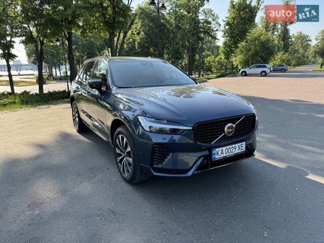 Синій Вольво ХС60, об'ємом двигуна 1.97 л та пробігом 49 тис. км за 45200 $, фото 1 на Automoto.ua