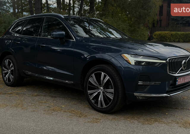 Синий Вольво ХС60, объемом двигателя 2 л и пробегом 49 тыс. км за 37000 $, фото 1 на Automoto.ua