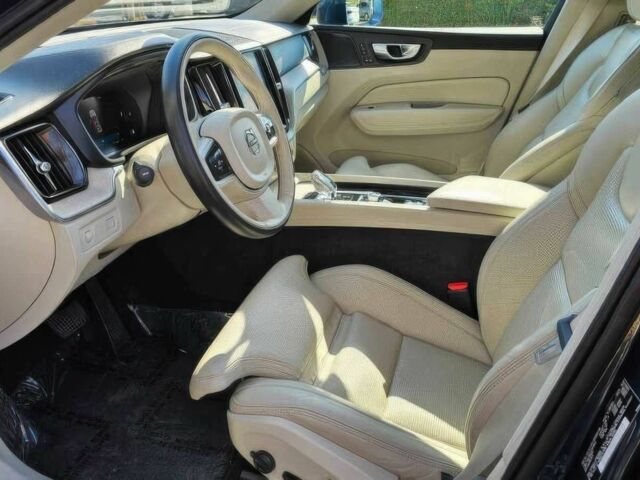 Синий Вольво ХС60, объемом двигателя 2 л и пробегом 15 тыс. км за 9900 $, фото 6 на Automoto.ua