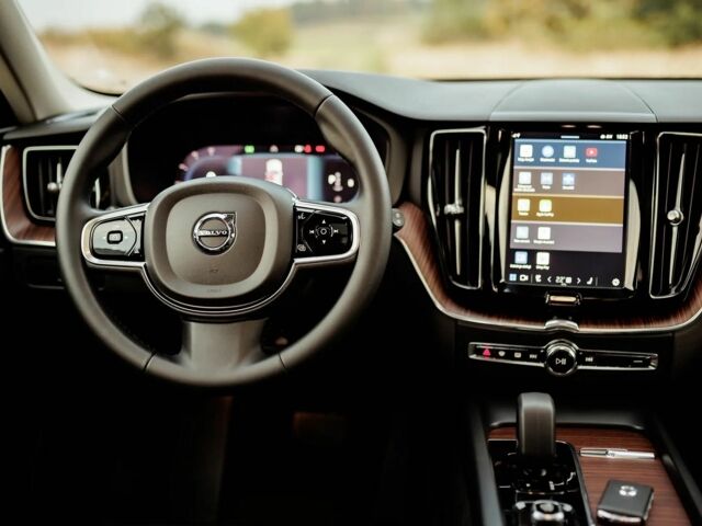 Синий Вольво ХС60, объемом двигателя 2 л и пробегом 45 тыс. км за 21200 $, фото 14 на Automoto.ua