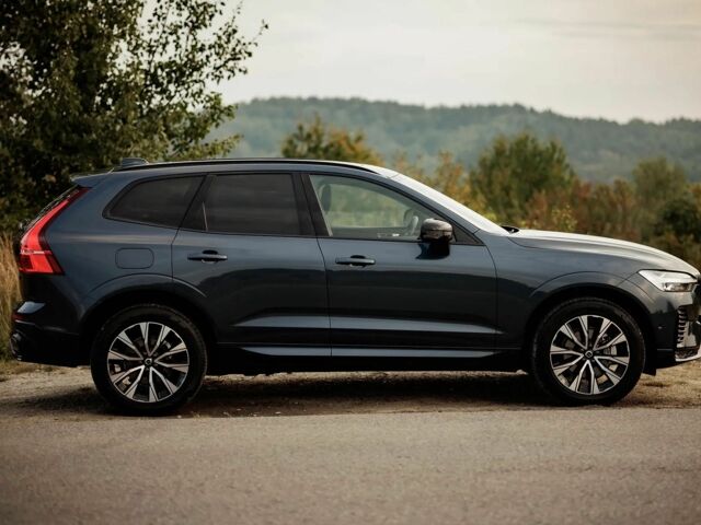 Синий Вольво ХС60, объемом двигателя 2 л и пробегом 45 тыс. км за 21200 $, фото 4 на Automoto.ua