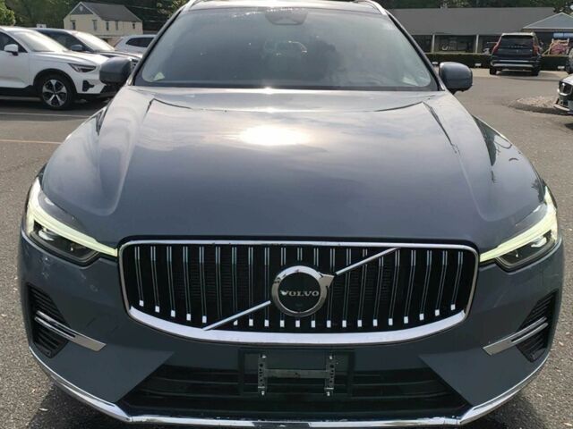 Синий Вольво ХС60, объемом двигателя 2 л и пробегом 17 тыс. км за 30600 $, фото 1 на Automoto.ua