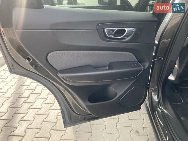 Зеленый Вольво ХС60, объемом двигателя 2 л и пробегом 283 тыс. км за 28888 $, фото 86 на Automoto.ua