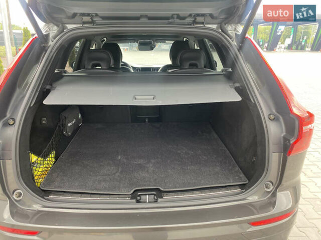 Зеленый Вольво ХС60, объемом двигателя 2 л и пробегом 283 тыс. км за 28888 $, фото 73 на Automoto.ua