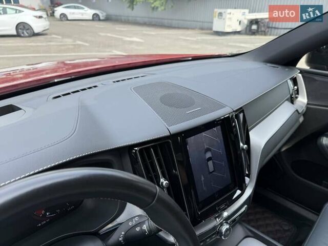 Оранжевый Вольво ХС60, объемом двигателя 1.97 л и пробегом 47 тыс. км за 30900 $, фото 27 на Automoto.ua