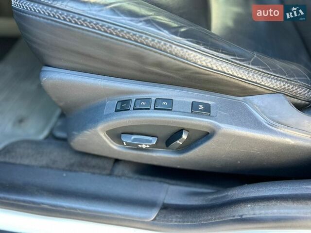 Білий Вольво ХС70, об'ємом двигуна 2.4 л та пробігом 267 тис. км за 11700 $, фото 13 на Automoto.ua