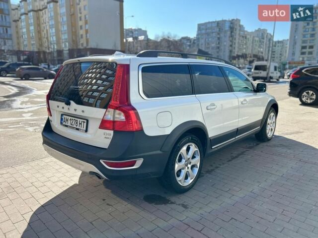 Білий Вольво ХС70, об'ємом двигуна 2.4 л та пробігом 267 тис. км за 11700 $, фото 2 на Automoto.ua