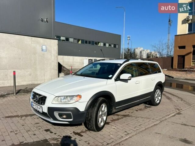 Білий Вольво ХС70, об'ємом двигуна 2.4 л та пробігом 267 тис. км за 11700 $, фото 6 на Automoto.ua