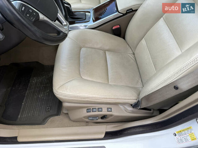 Белый Вольво ХС70, объемом двигателя 3 л и пробегом 227 тыс. км за 16500 $, фото 38 на Automoto.ua