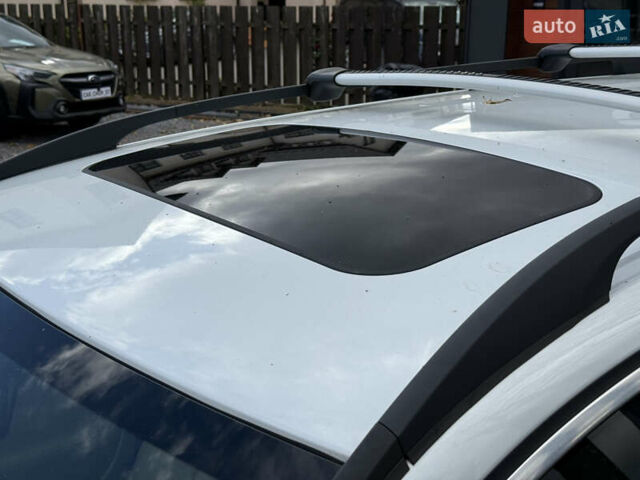 Белый Вольво ХС70, объемом двигателя 3 л и пробегом 227 тыс. км за 16500 $, фото 30 на Automoto.ua