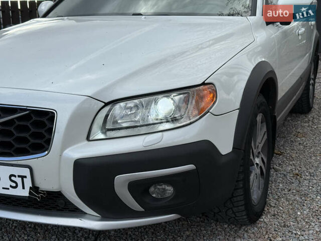 Белый Вольво ХС70, объемом двигателя 3 л и пробегом 227 тыс. км за 16500 $, фото 28 на Automoto.ua