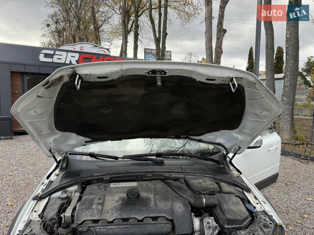 Белый Вольво ХС70, объемом двигателя 3 л и пробегом 227 тыс. км за 16500 $, фото 32 на Automoto.ua