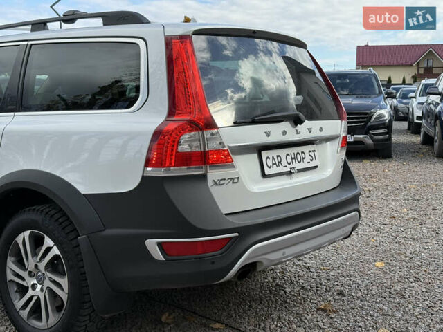 Белый Вольво ХС70, объемом двигателя 3 л и пробегом 227 тыс. км за 16500 $, фото 11 на Automoto.ua