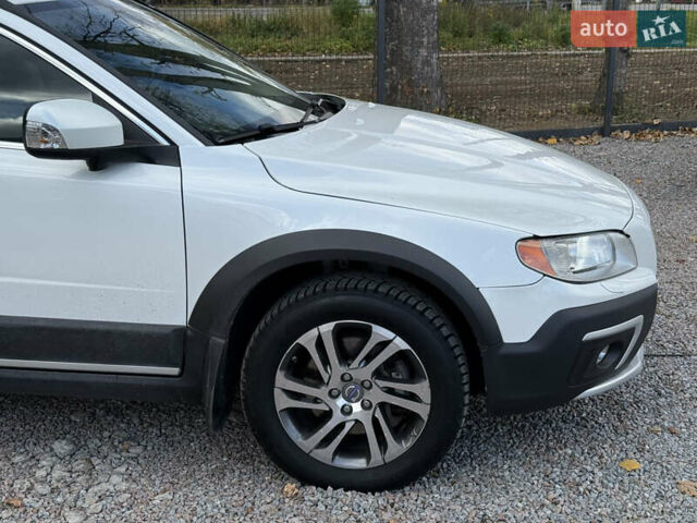 Белый Вольво ХС70, объемом двигателя 3 л и пробегом 227 тыс. км за 16500 $, фото 25 на Automoto.ua