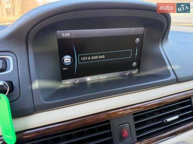 Білий Вольво ХС70, об'ємом двигуна 2.95 л та пробігом 224 тис. км за 15500 $, фото 34 на Automoto.ua