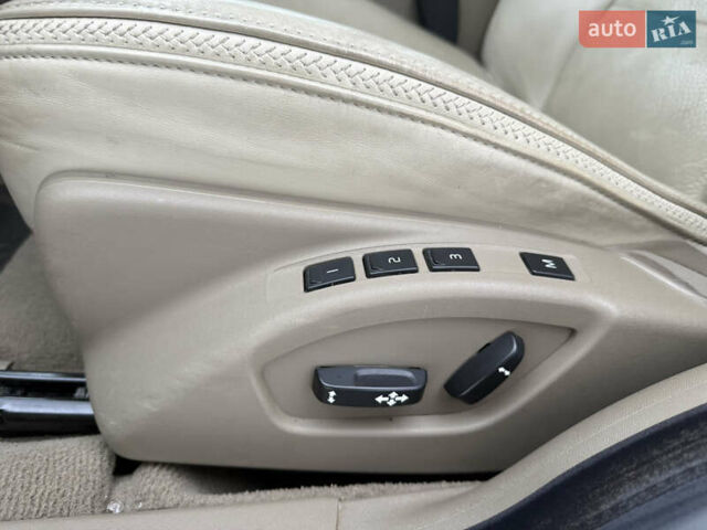 Білий Вольво ХС70, об'ємом двигуна 2.95 л та пробігом 224 тис. км за 16000 $, фото 39 на Automoto.ua