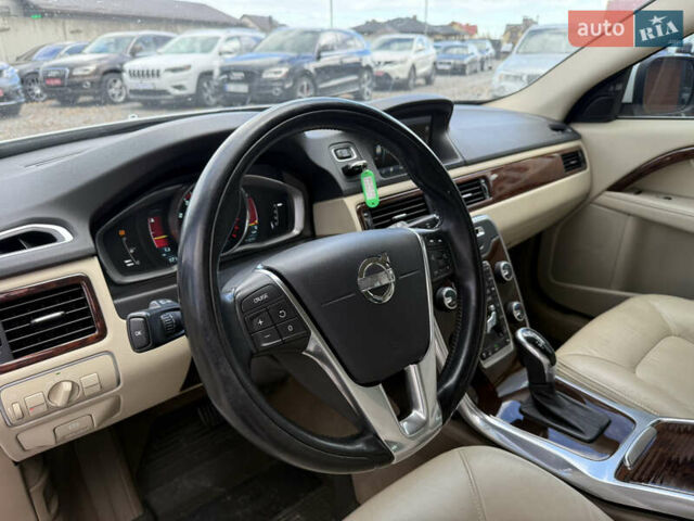 Белый Вольво ХС70, объемом двигателя 3 л и пробегом 227 тыс. км за 16500 $, фото 43 на Automoto.ua