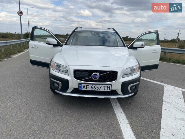 Білий Вольво ХС70, об'ємом двигуна 2 л та пробігом 160 тис. км за 17800 $, фото 15 на Automoto.ua