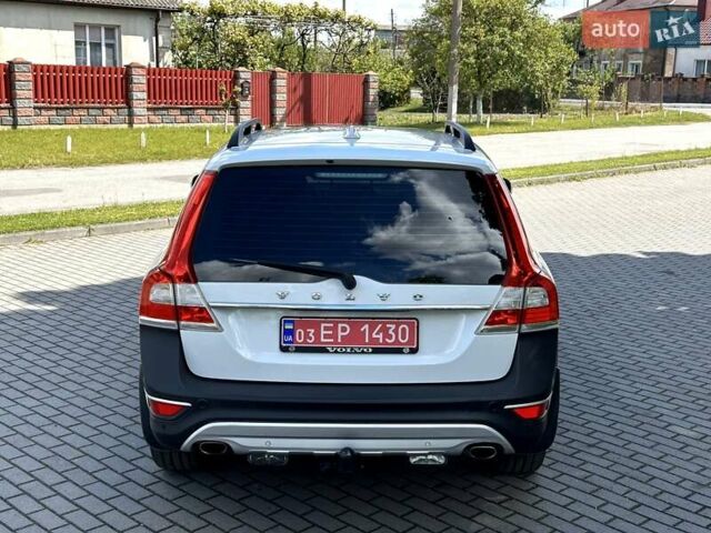 Білий Вольво ХС70, об'ємом двигуна 2.4 л та пробігом 289 тис. км за 18200 $, фото 14 на Automoto.ua