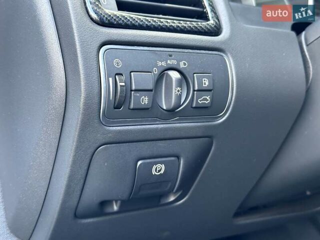 Білий Вольво ХС70, об'ємом двигуна 2.4 л та пробігом 289 тис. км за 18200 $, фото 64 на Automoto.ua