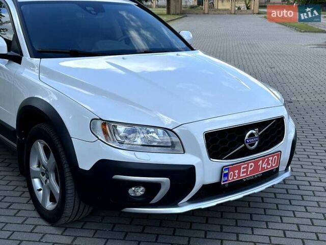 Білий Вольво ХС70, об'ємом двигуна 2.4 л та пробігом 289 тис. км за 18200 $, фото 19 на Automoto.ua