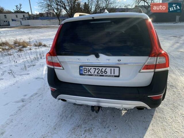 Білий Вольво ХС70, об'ємом двигуна 2.5 л та пробігом 291 тис. км за 17400 $, фото 16 на Automoto.ua