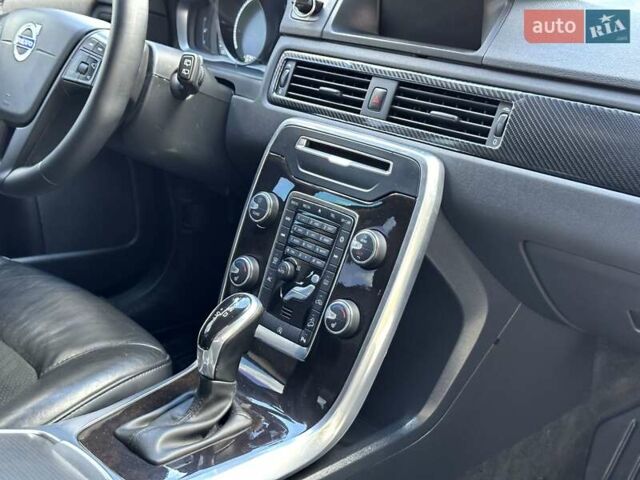 Білий Вольво ХС70, об'ємом двигуна 2.4 л та пробігом 289 тис. км за 18200 $, фото 101 на Automoto.ua