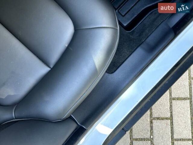 Білий Вольво ХС70, об'ємом двигуна 2.4 л та пробігом 289 тис. км за 18200 $, фото 94 на Automoto.ua