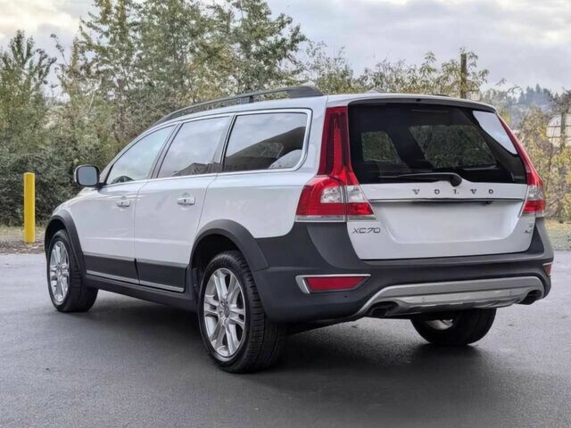 Білий Вольво ХС70, об'ємом двигуна 2.5 л та пробігом 76 тис. км за 9000 $, фото 3 на Automoto.ua