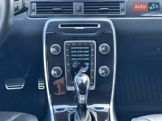 Білий Вольво ХС70, об'ємом двигуна 2.4 л та пробігом 289 тис. км за 18200 $, фото 84 на Automoto.ua