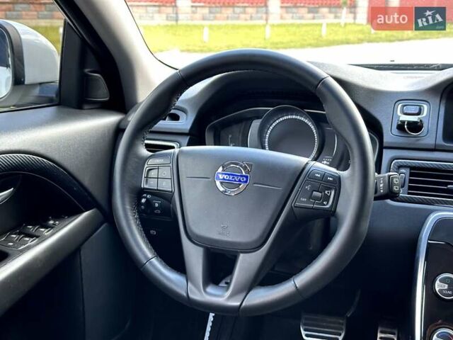 Білий Вольво ХС70, об'ємом двигуна 2.4 л та пробігом 289 тис. км за 18200 $, фото 85 на Automoto.ua