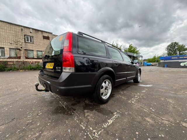 Черный Вольво ХС70, объемом двигателя 2.4 л и пробегом 178 тыс. км за 3600 $, фото 3 на Automoto.ua