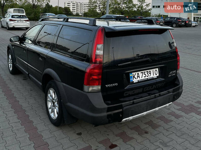 Черный Вольво ХС70, объемом двигателя 2.5 л и пробегом 255 тыс. км за 7800 $, фото 2 на Automoto.ua