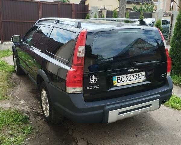Черный Вольво ХС70, объемом двигателя 2.5 л и пробегом 240 тыс. км за 3799 $, фото 4 на Automoto.ua