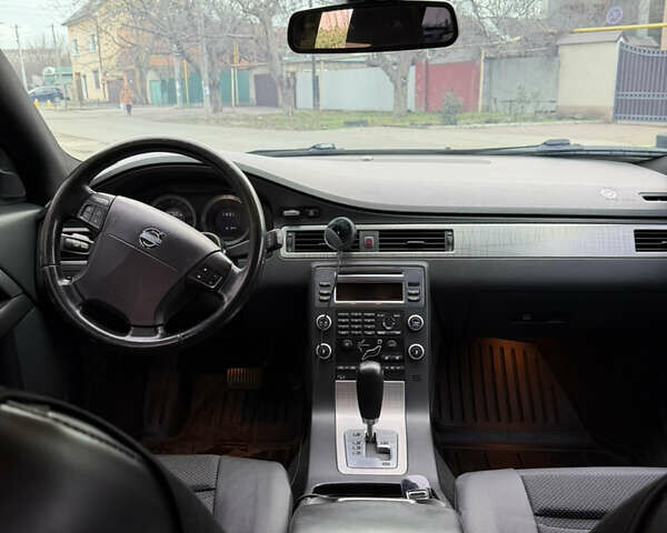 Чорний Вольво ХС70, об'ємом двигуна 2.4 л та пробігом 253 тис. км за 13000 $, фото 12 на Automoto.ua