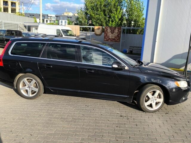 Вольво ХС70 2009 в Луцке на Automoto.ua Черный Вольво ХС70, объемом двигателя 1.6 л и пробегом 250 тыс. км за 8850 $, фото 1 на Automoto.ua