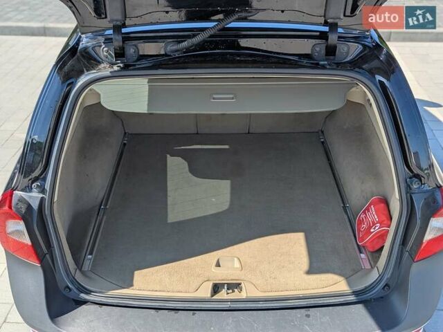 Вольво ХС70 2010 в Ивано-Франковске на Automoto.ua Черный Вольво ХС70, объемом двигателя 3.2 л и пробегом 296 тыс. км за 11600 $, фото 8 на Automoto.ua